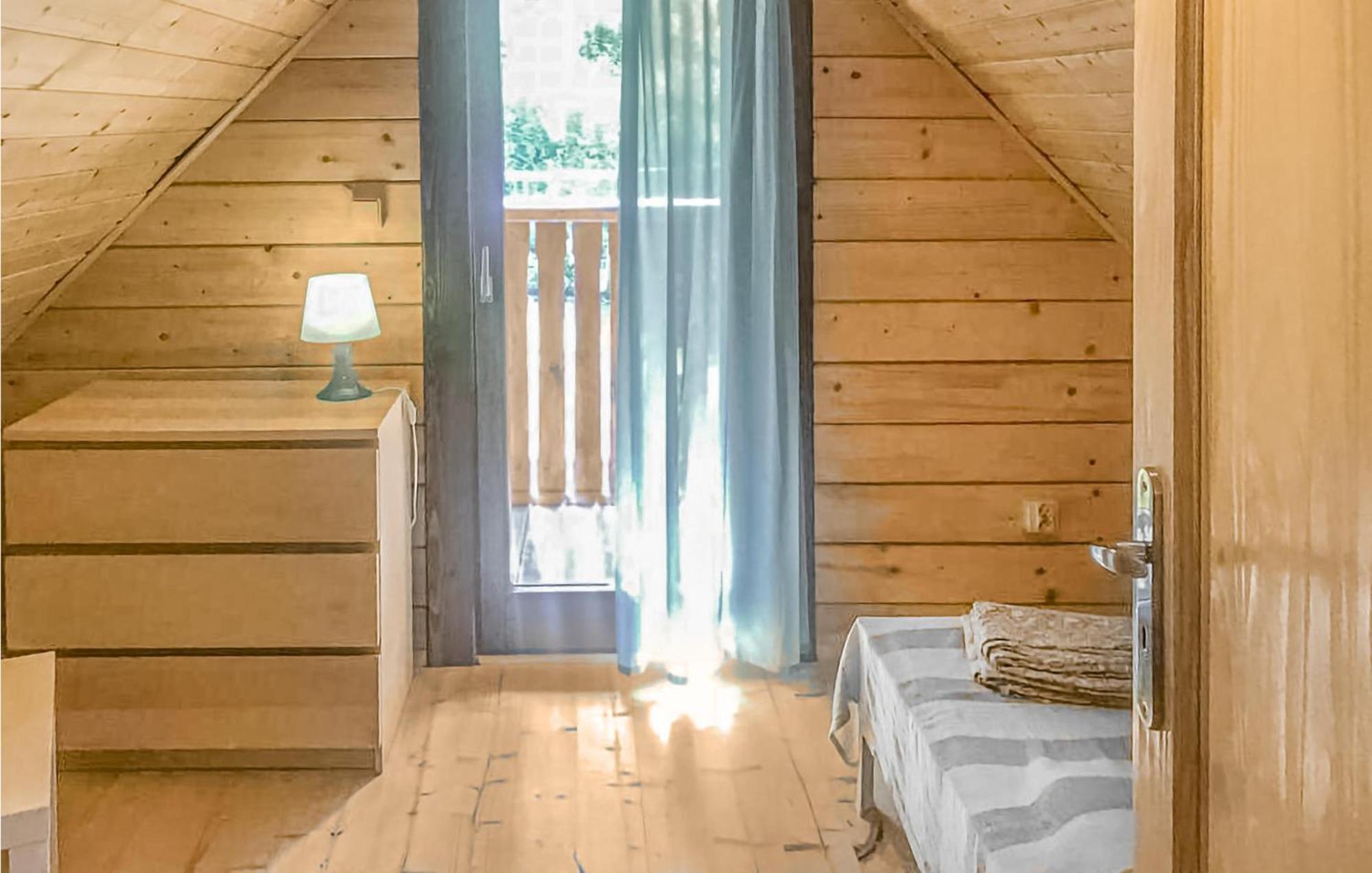 Awesome Home In Jaroslawiec With Wifi Bagian luar foto