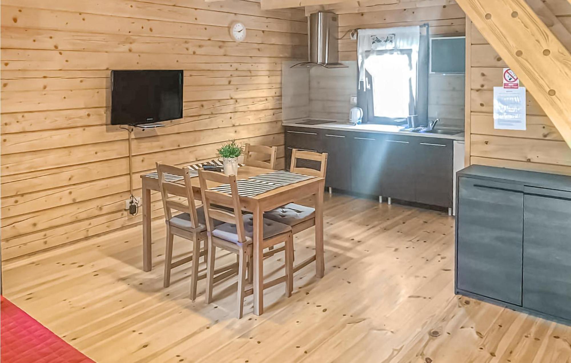 Awesome Home In Jaroslawiec With Wifi Bagian luar foto